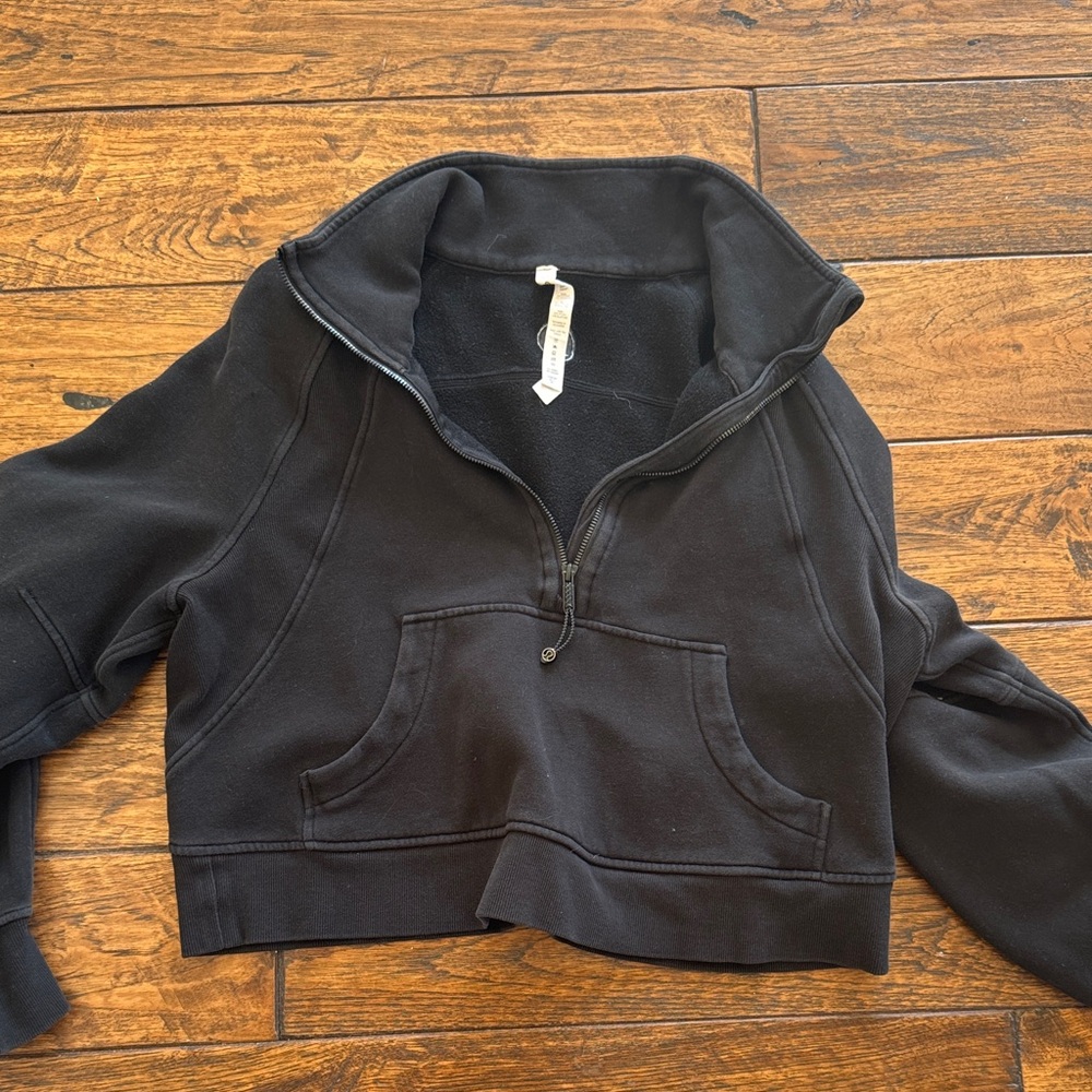 Lululemon scuba Black Cropped Quarter zip sweatshirt